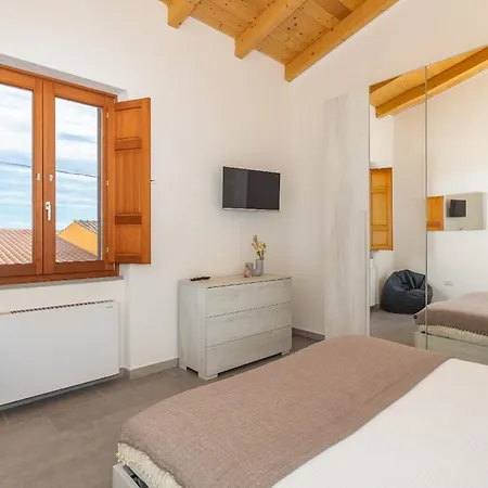 Costa Ovest * Nurachi