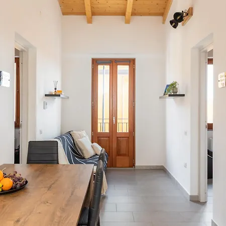 Costa Ovest شقة Nurachi