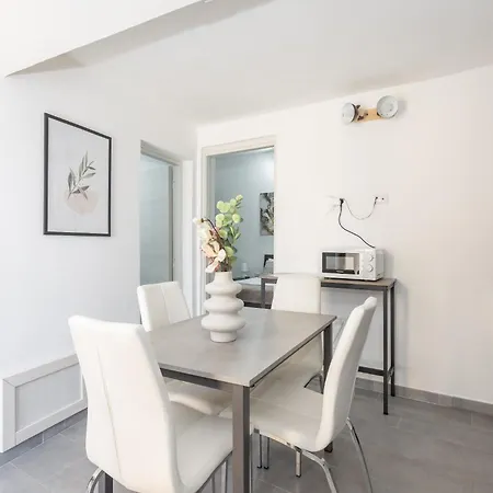 Costa Ovest شقة *