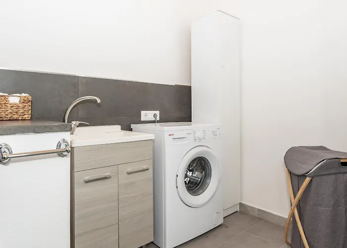Costa Ovest Apartment Waves *